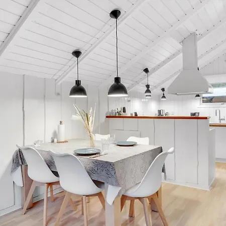 Three-bedroom In Casa de Férias *